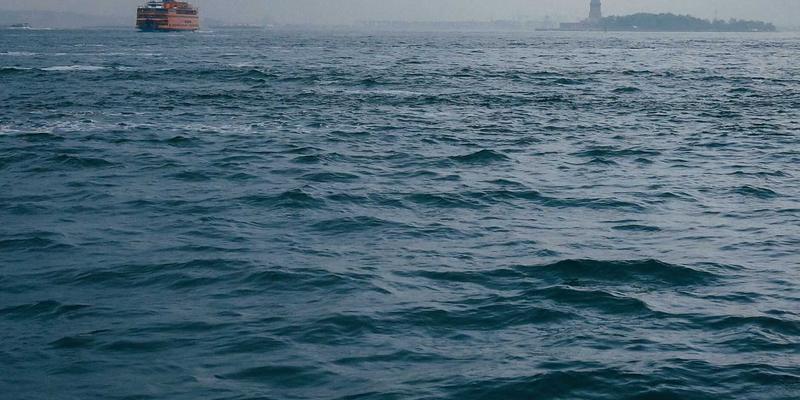 超越关键词：VIP SEO服务如何用“思想领导力内容”重塑行业话语权与网站排名